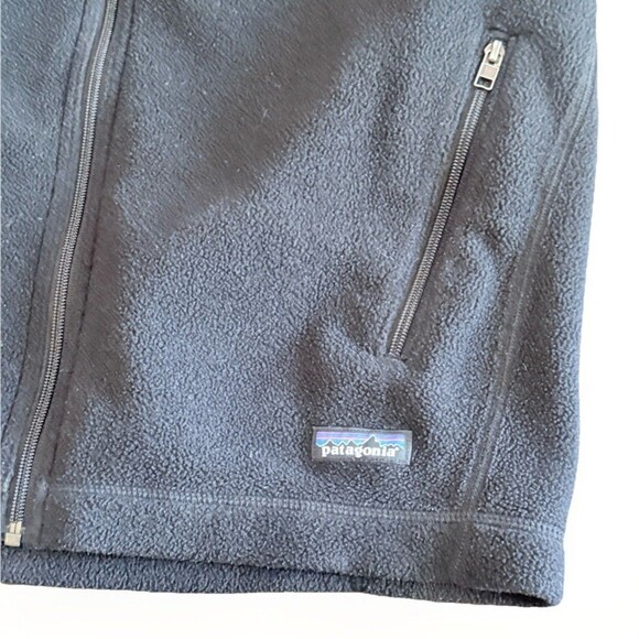 Patagonia Synchilla Men’s Large Vest Black Fleece Full Zip Pockets NO LOGO - Picture 3 of 10